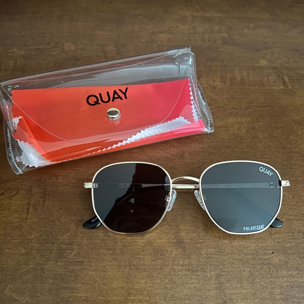 Quay Polarized Big Time Gold/Black Smoke Sunglasses